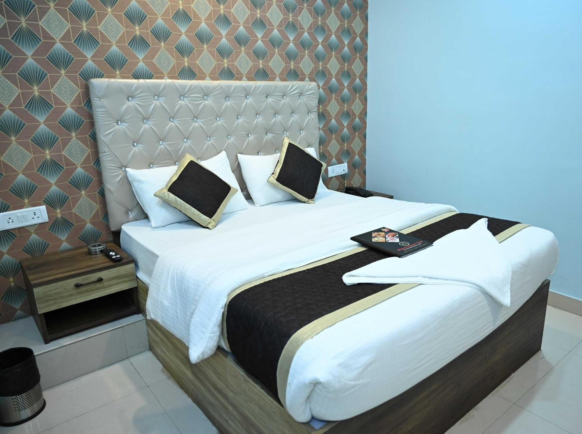 Super Hotel O Glance Inn Patna  Eksteriør bilde